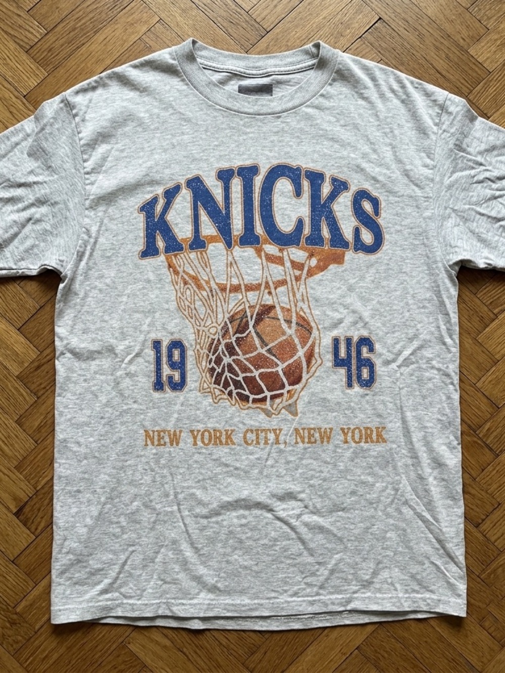 New York Knicks Basketball 1946 Retro Fan T-Shirt